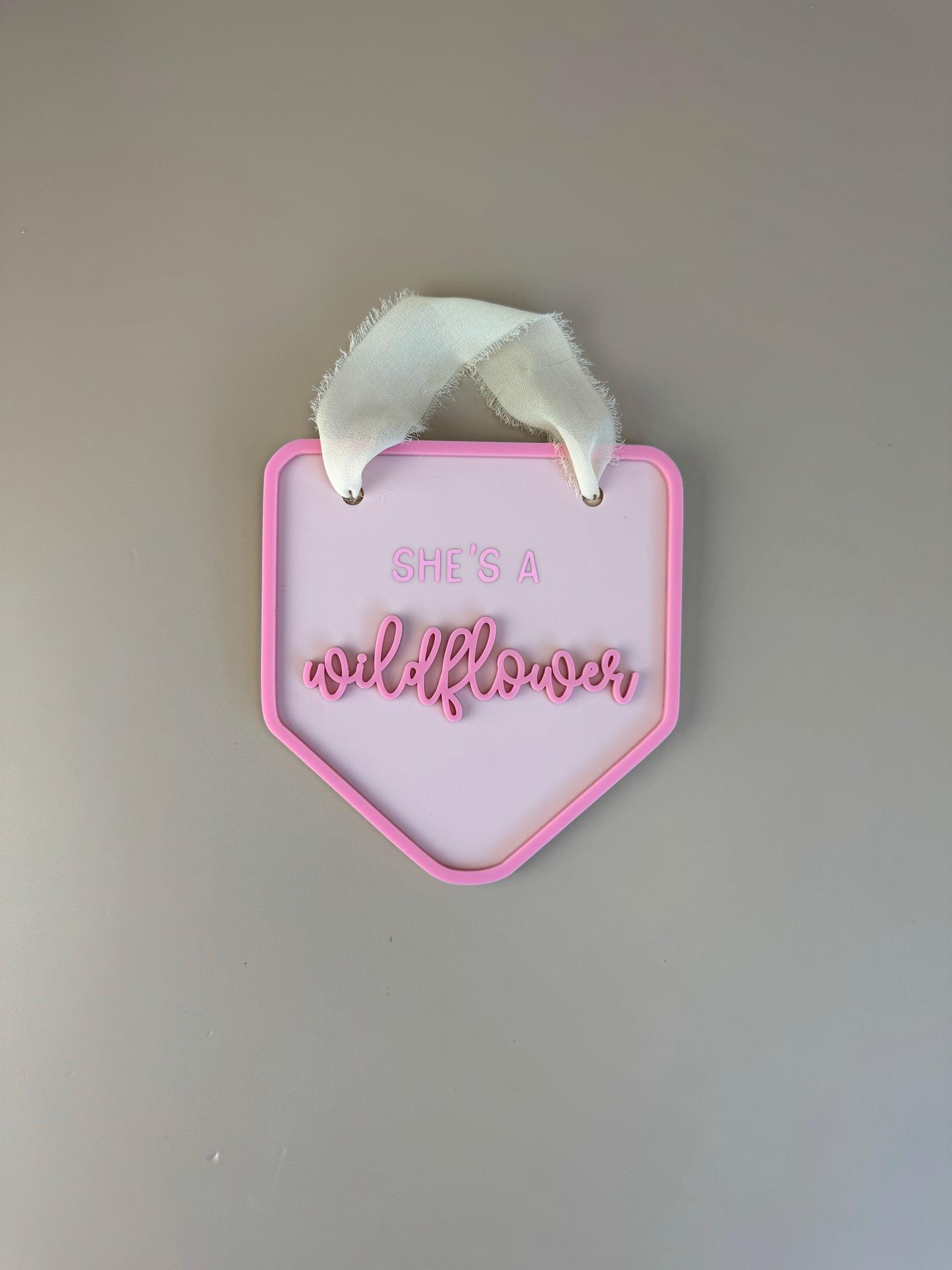 Decor Wall Banner - She's a wildflower