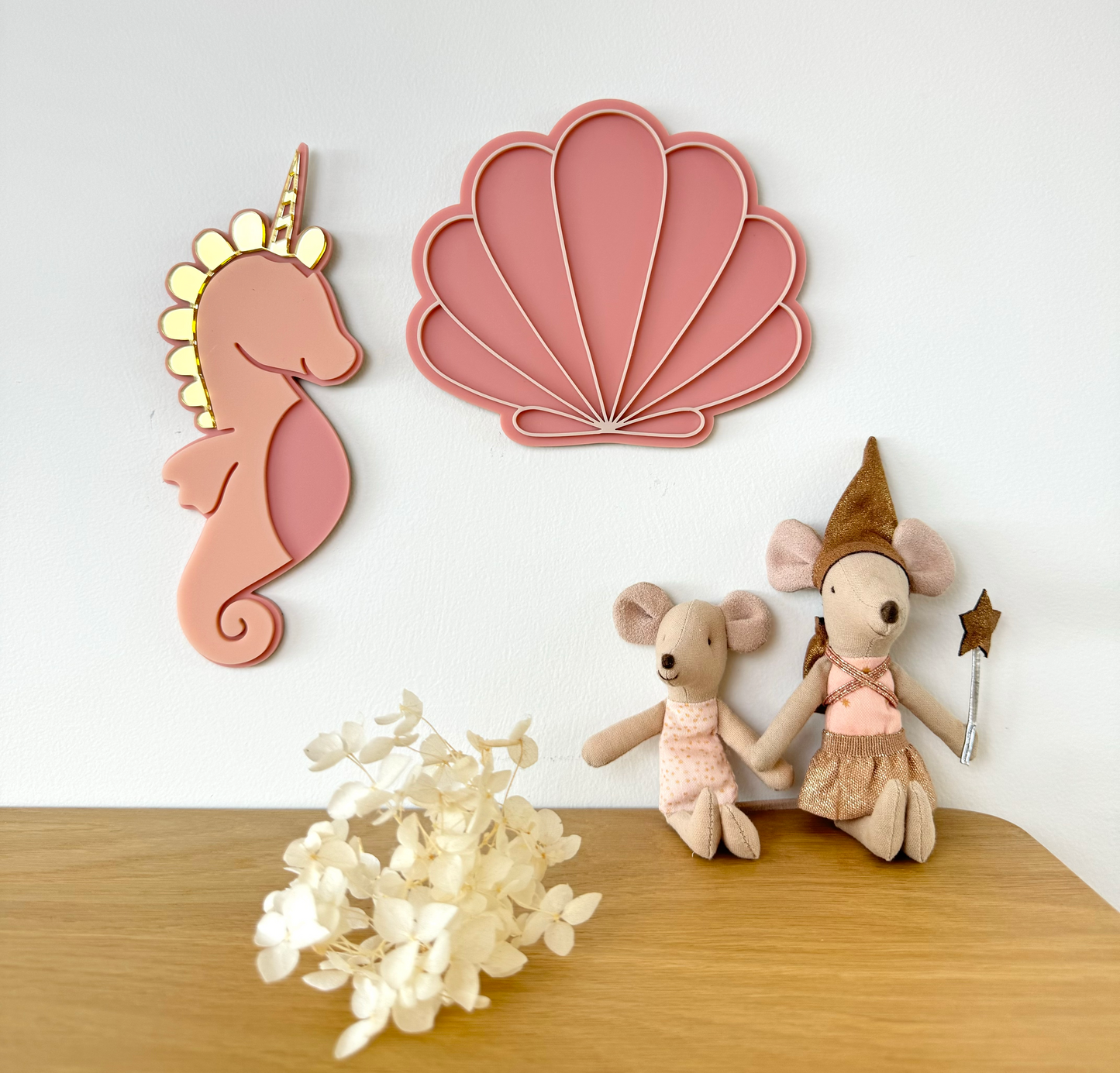 Acrylic Decor Shapes - Unicorn Seahorse